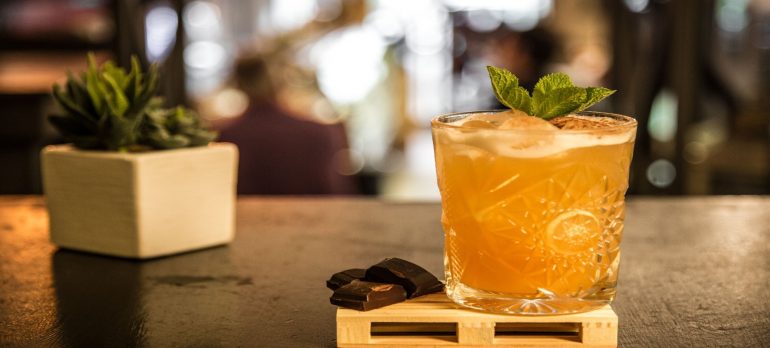 Lavoro_Bellagio_Barman